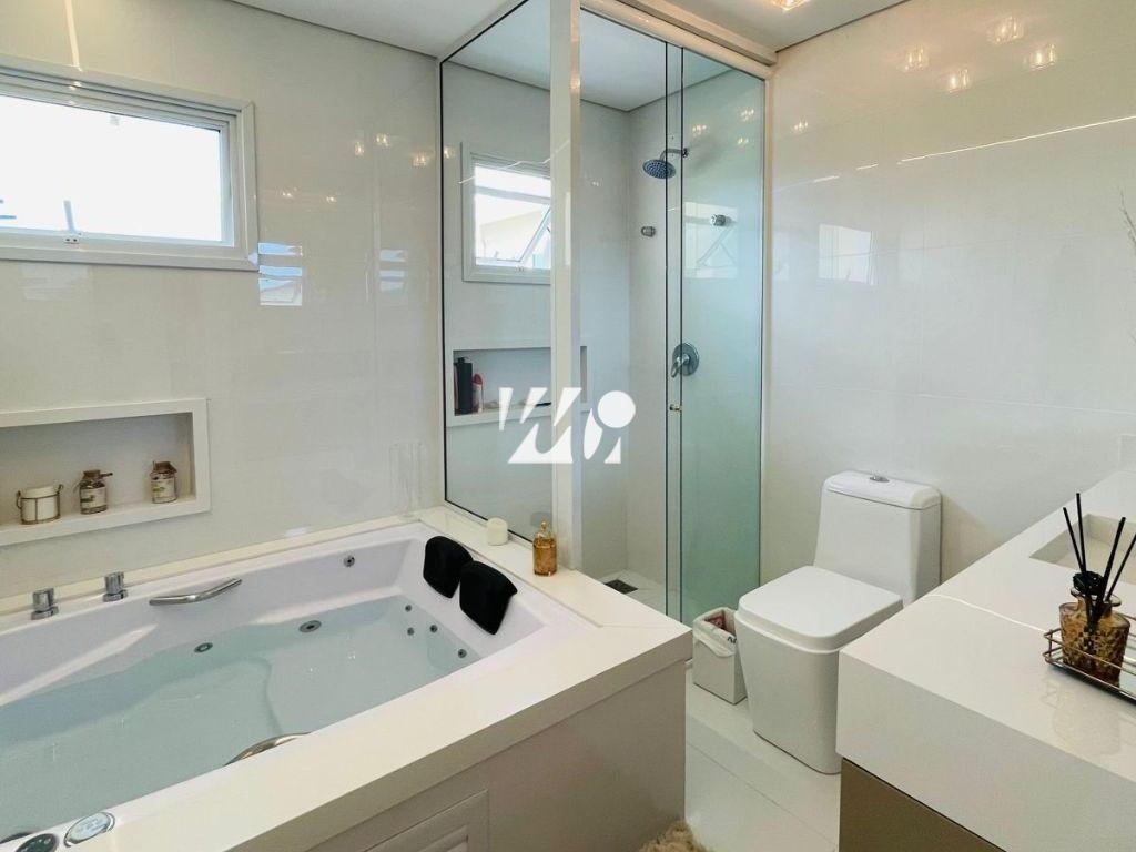 Casa em Pedra Branca, Palhoça. 5 quartos, 310m². Imagem 7 de 14